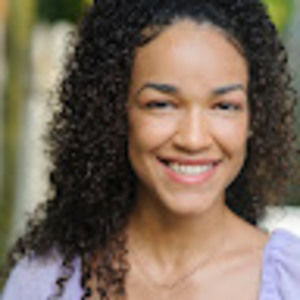 Meet your Posher, Abigail